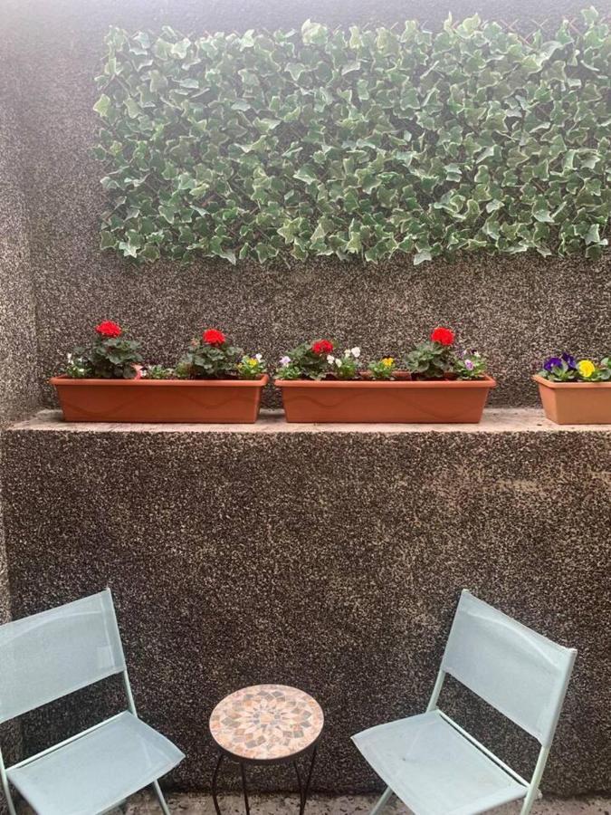 Minimum Stay Two Nights Larne Extérieur photo