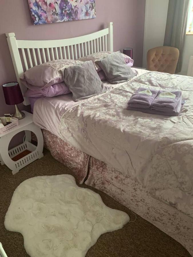 Minimum Stay Two Nights Larne Extérieur photo