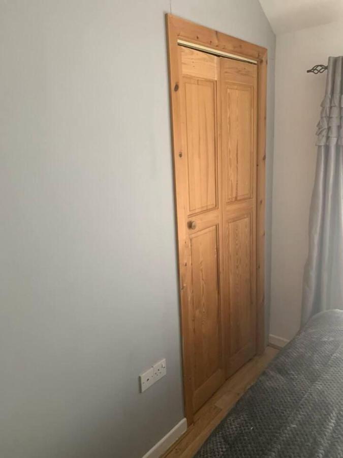 Minimum Stay Two Nights Larne Extérieur photo